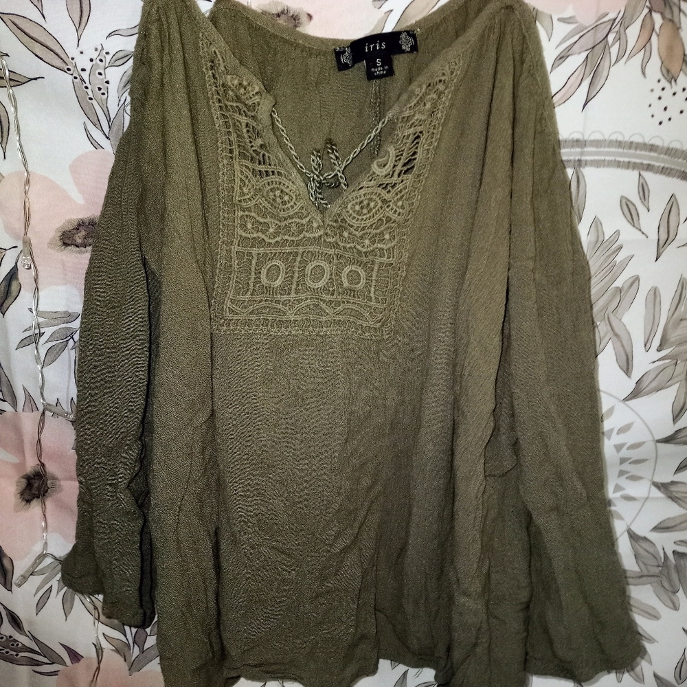 Cute Cropped Blouse